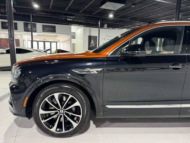 2023 Bentley Bentayga S V8