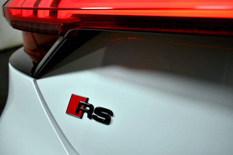 2022 Audi RS e-tron GT quattro