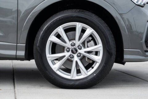 2022 Audi Q3 quattro S line Prem Plus 45 TFSI