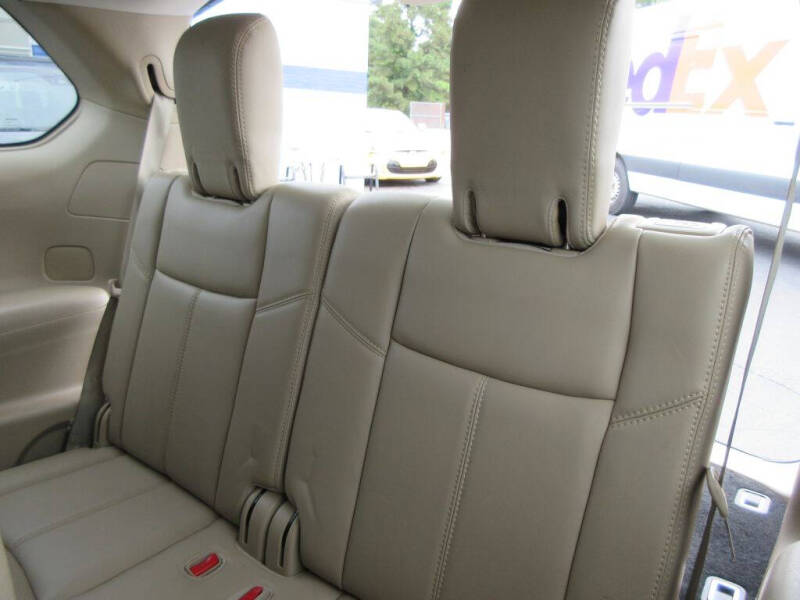 2016 Nissan Pathfinder S