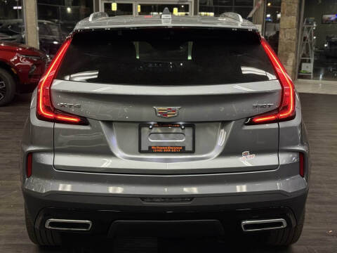 2024 Cadillac XT4 Premium Luxury