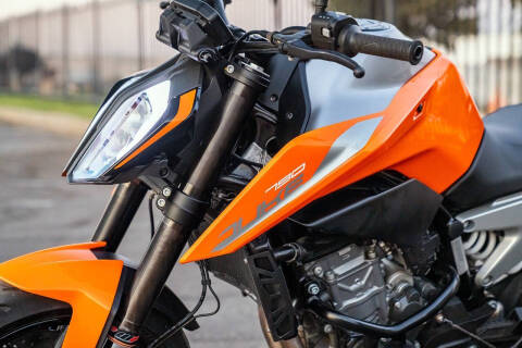 2019 KTM 790 Duke