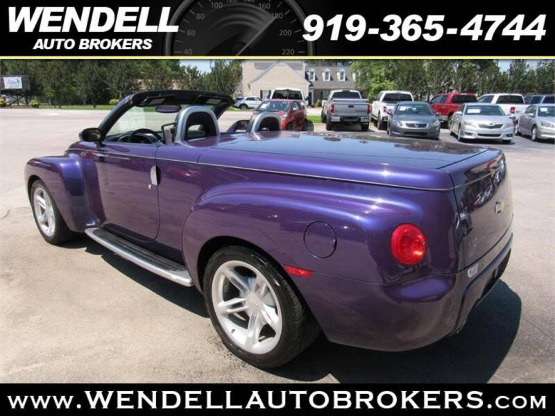 2004 Chevrolet SSR LS