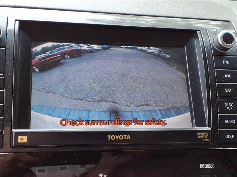 2011 Toyota Sequoia Platinum