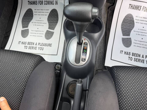 2000 Toyota Vitz