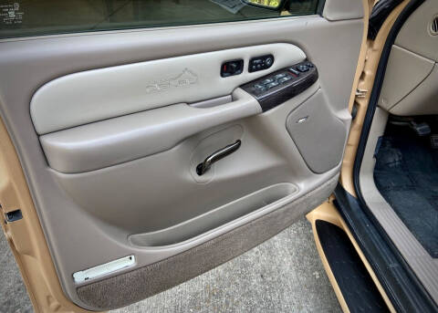 2001 GMC Yukon Denali