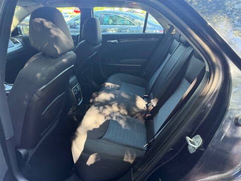 2019 Chrysler 300 Touring