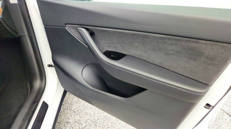 2021 Tesla Model Y Standard Range