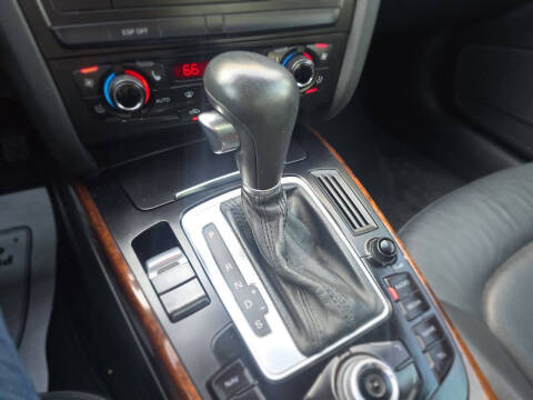 2010 Audi A4 2.0T quattro Premium Plus