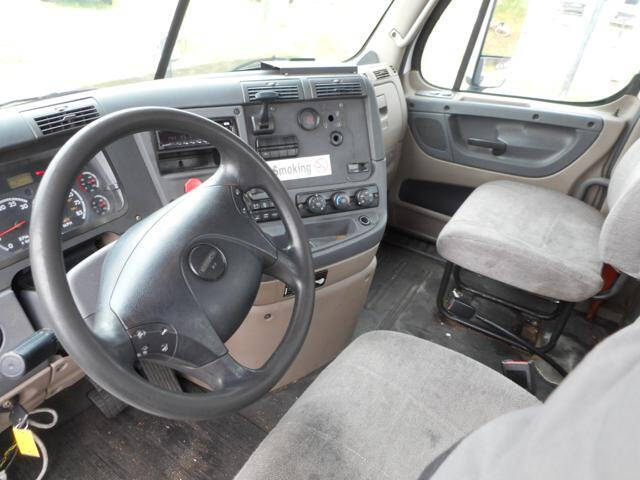 2013 Freightliner Cascadia