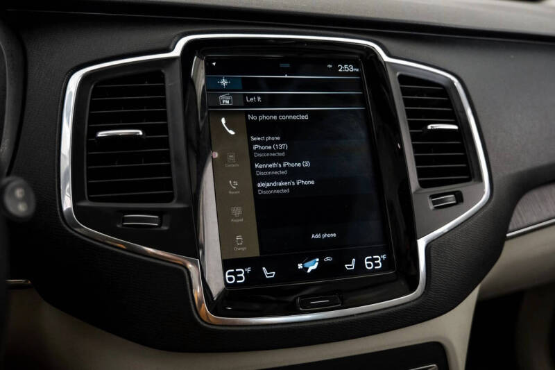 2020 Volvo XC90 T5 Momentum