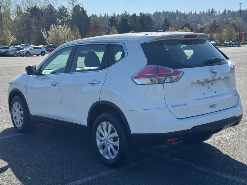 2015 Nissan Rogue S