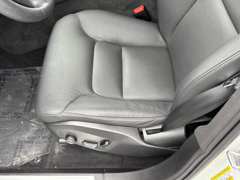 2023 Volvo XC90 B5 Plus Bright Theme