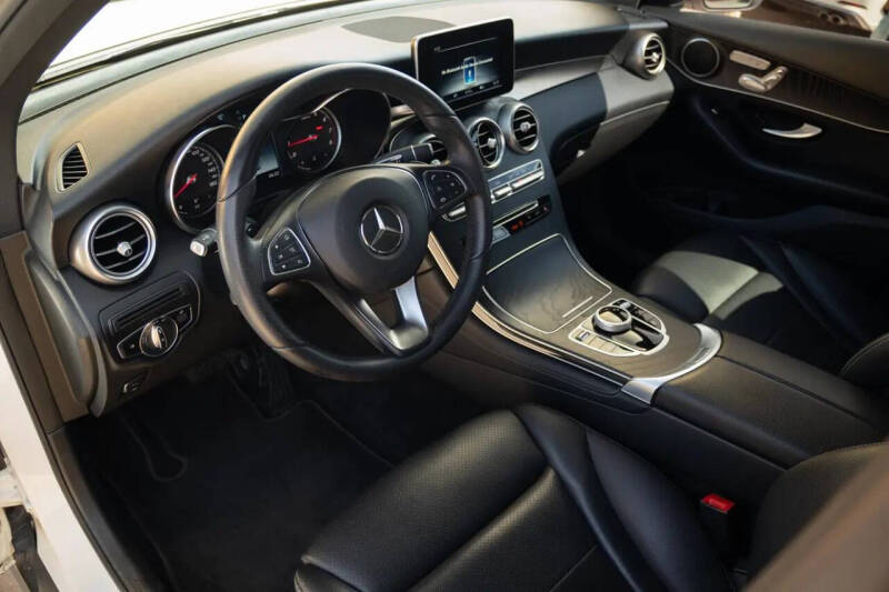 2019 Mercedes-Benz GLC GLC 300