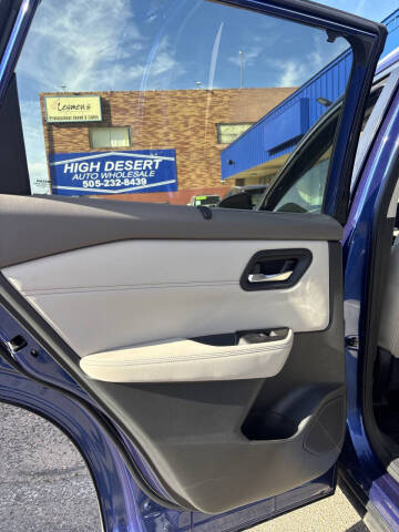 2022 Nissan Rogue SV