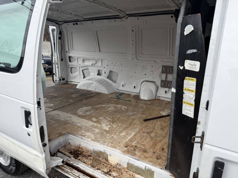 2008 Ford E-Series E-150