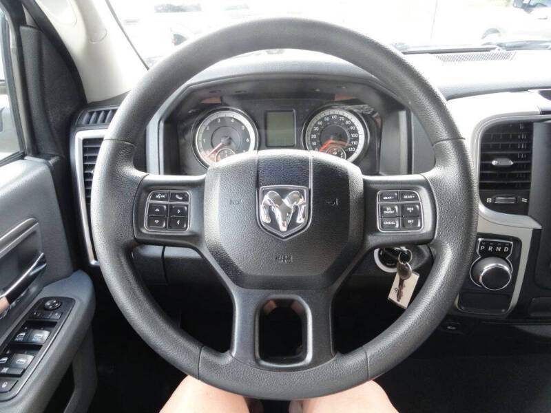 2020 RAM 1500 Classic SLT
