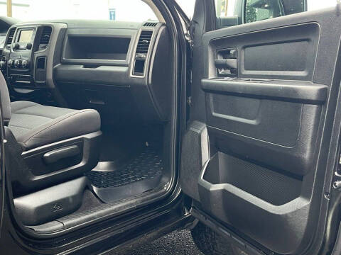 2019 RAM 1500 Classic Express