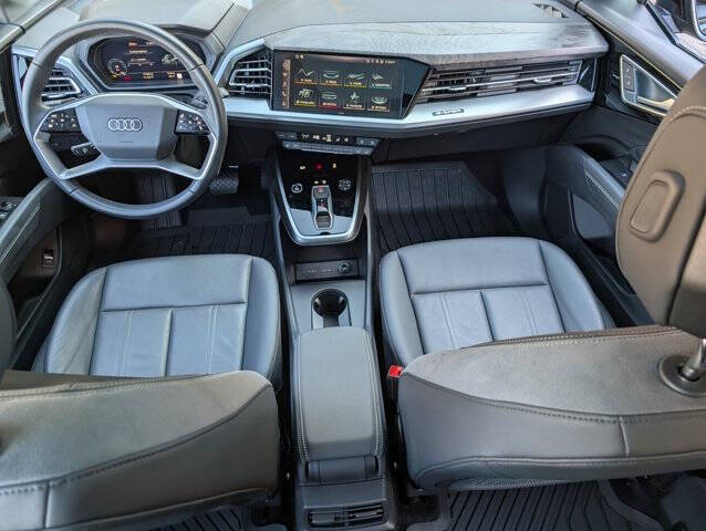 2025 Audi Q4 e-tron Premium Plus 45