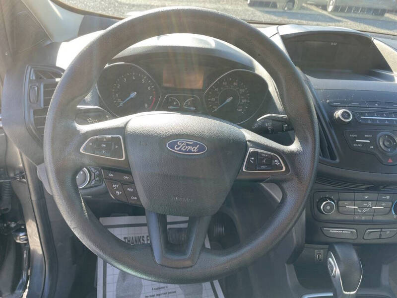 2019 Ford Escape S