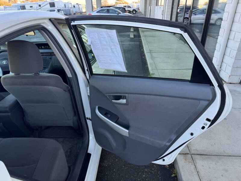 2011 Toyota Prius Two