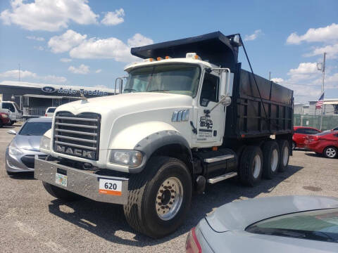 2009 Mack Granite
