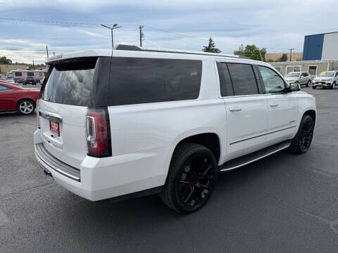 2017 GMC Yukon XL Denali
