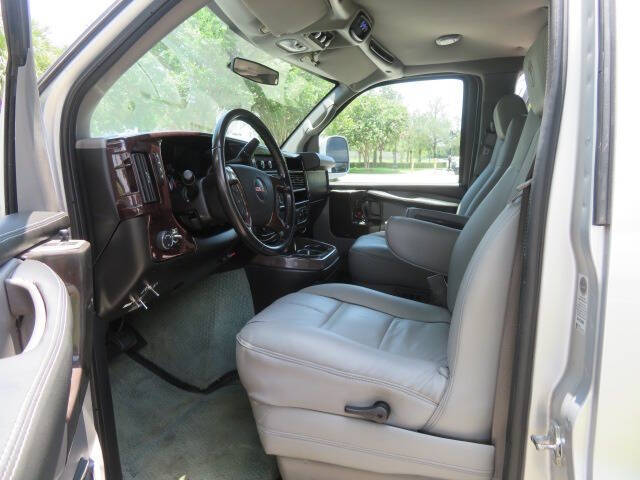 2015 GMC Savana 2500