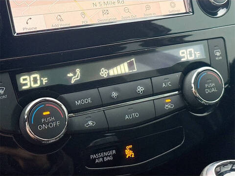 2022 Nissan Rogue Sport SL