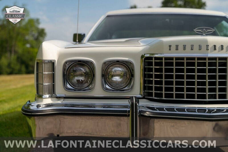 1976 Ford Thunderbird