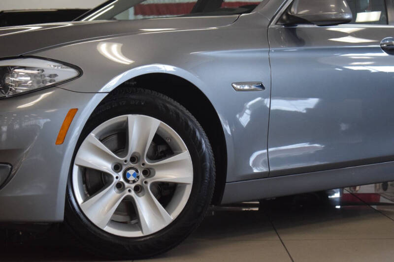 2012 BMW 5 Series 528i