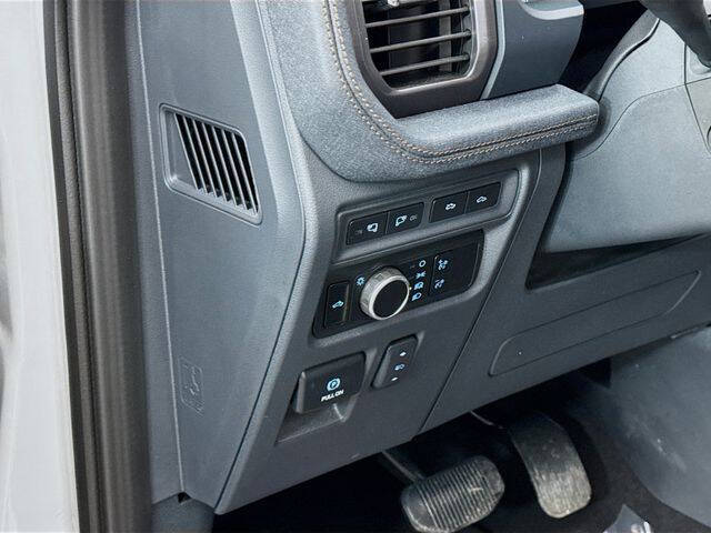 2023 Ford F-150 Lightning Lariat