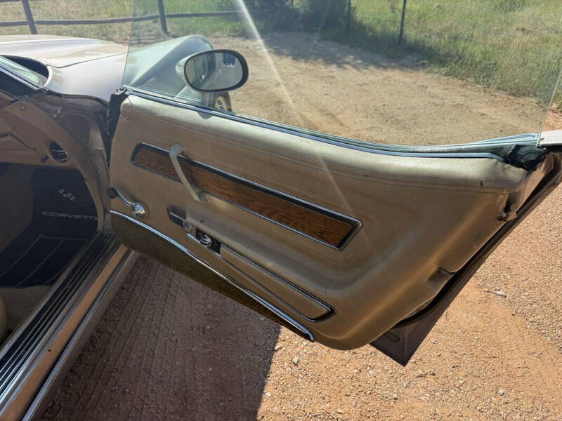 1976 Chevrolet Corvette