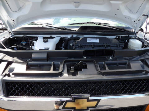 2025 Chevrolet Express 2500