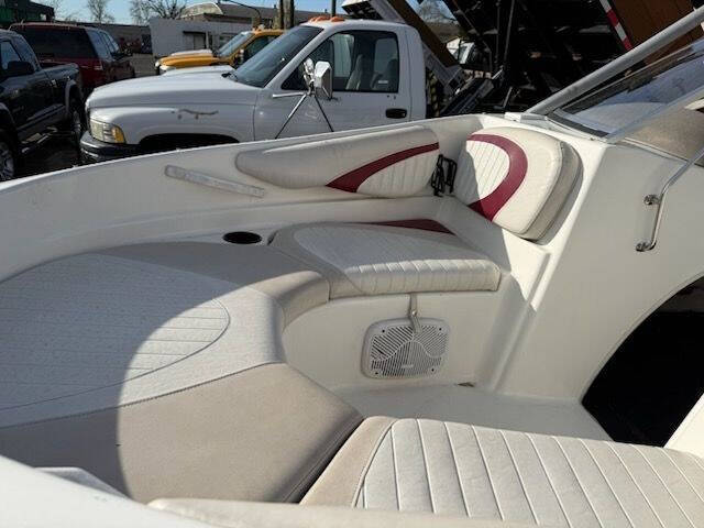 2005 Glastron SX 175