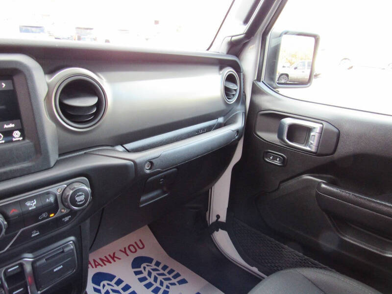 2023 Jeep Gladiator Sport S