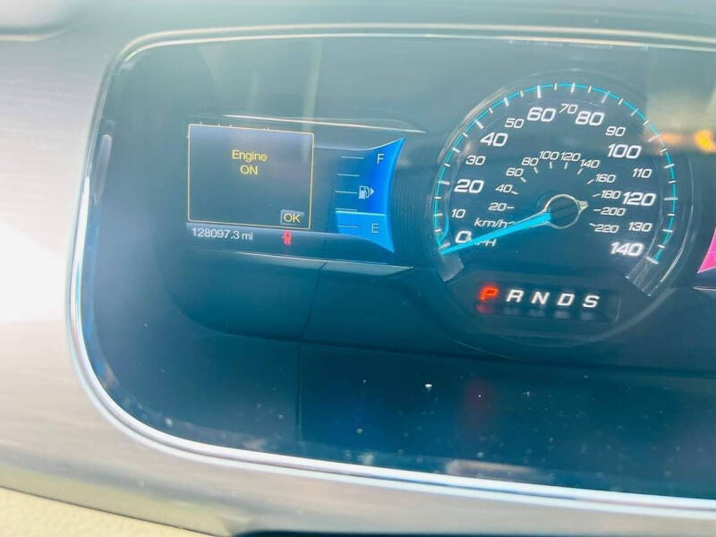 2013 Ford Taurus SEL