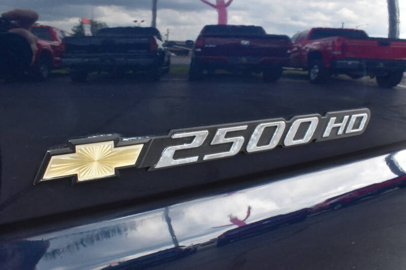2005 Chevrolet Silverado 2500HD LS
