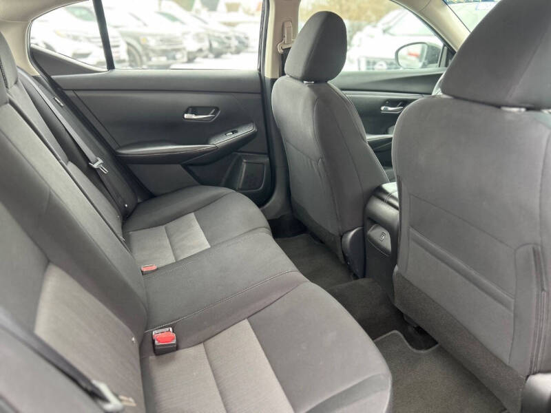 2023 Nissan Sentra SV