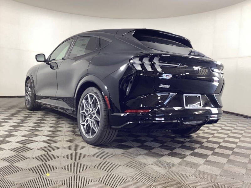 2025 Ford Mustang Mach-E GT