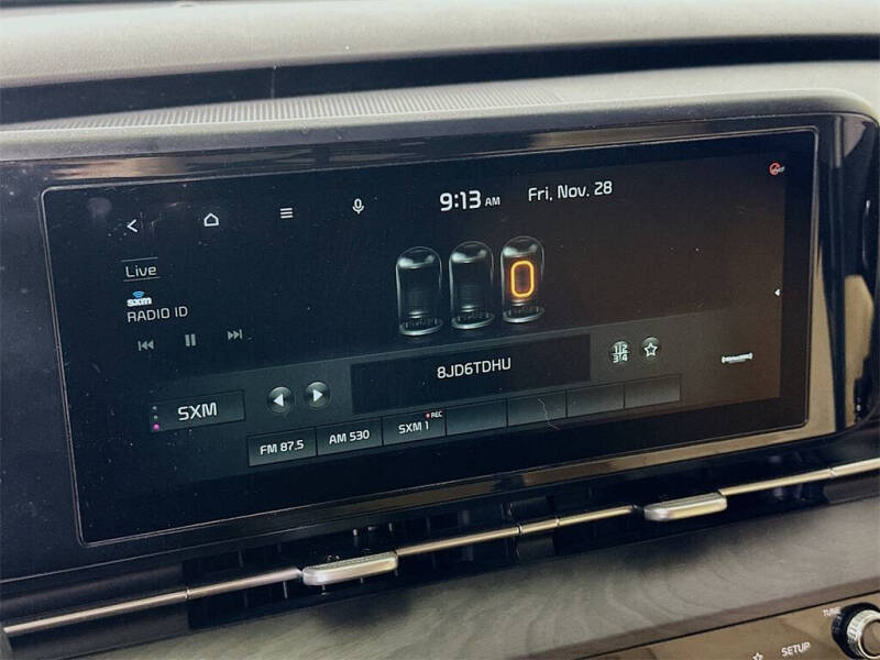 2022 Kia Carnival EX