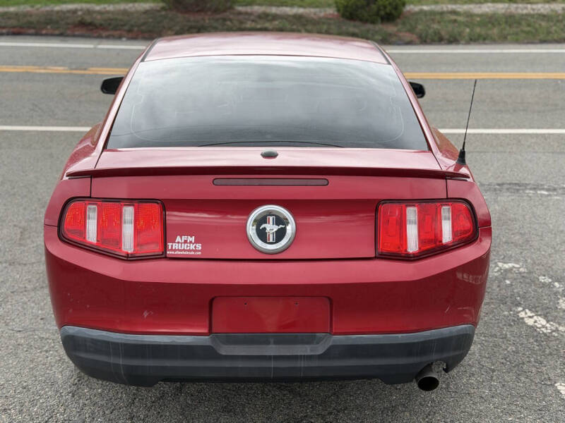 2010 Ford Mustang V6 Premium