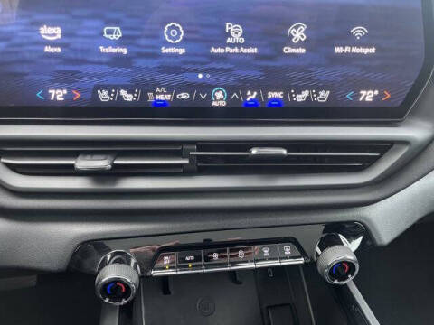 2025 Chevrolet Silverado EV LT