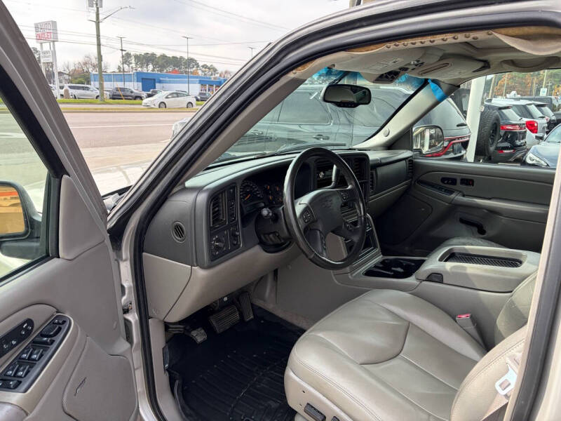 2004 Chevrolet Suburban 1500