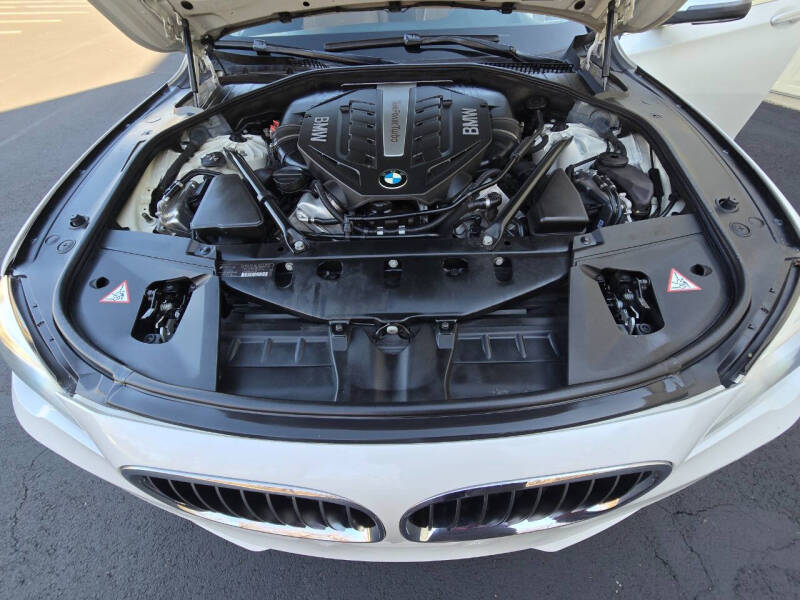 2013 BMW 7 Series 750Li xDrive