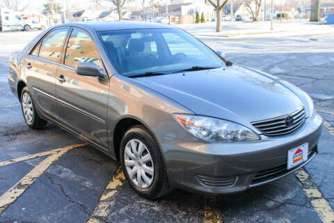 2006 Toyota Camry for sale at Auto House Superstore in Terre Haute IN