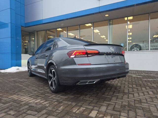 2020 Volkswagen Passat R-Line