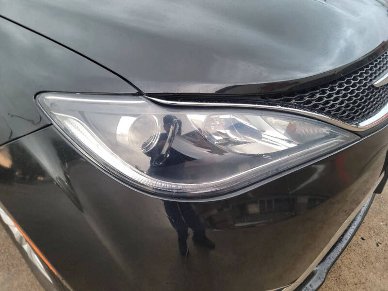 2019 Chrysler Pacifica Touring L