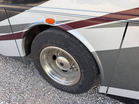 2013 Freightliner MH Chassis