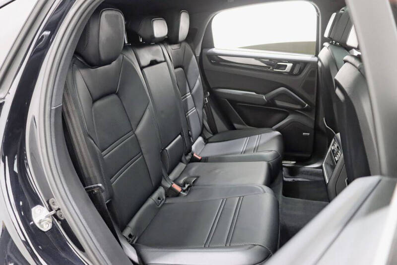 2022 Porsche Cayenne